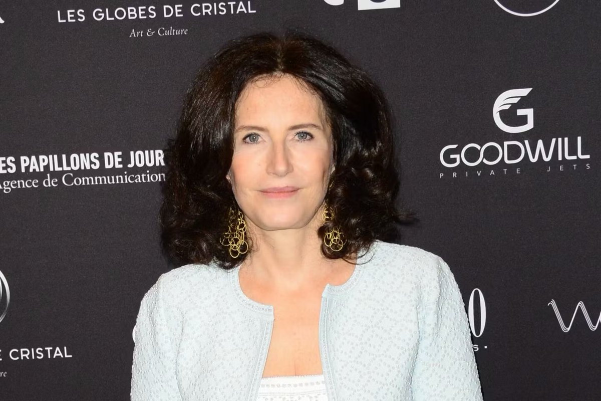 ImpactMediaFR's tweet image. 🚨🇫🇷 ALERTE INFO !

AFFAIRE EPSTEIN : Le Parquet national financier (PNF) ouvre une enquête pour "BLANCHIMENT DE FRAUDE FISCALE AGGRAVÉE" visant Jack Lang et sa fille Caroline Lang. 🤯

👉 Pour rappel, le nom de Jack Lang apparaît PLUS DE 600 FOIS dans les dossiers du…