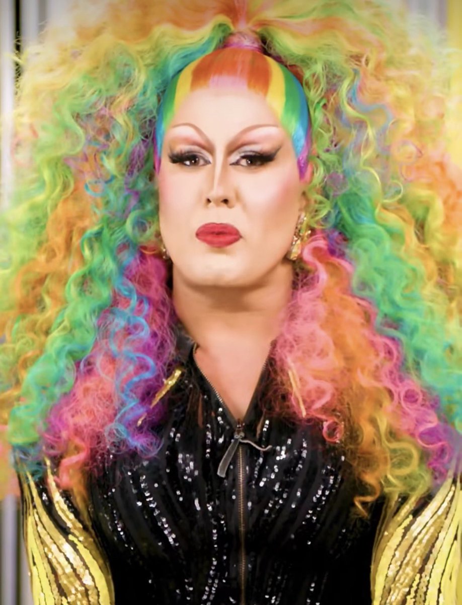 izzy #teamdarlene tweet media