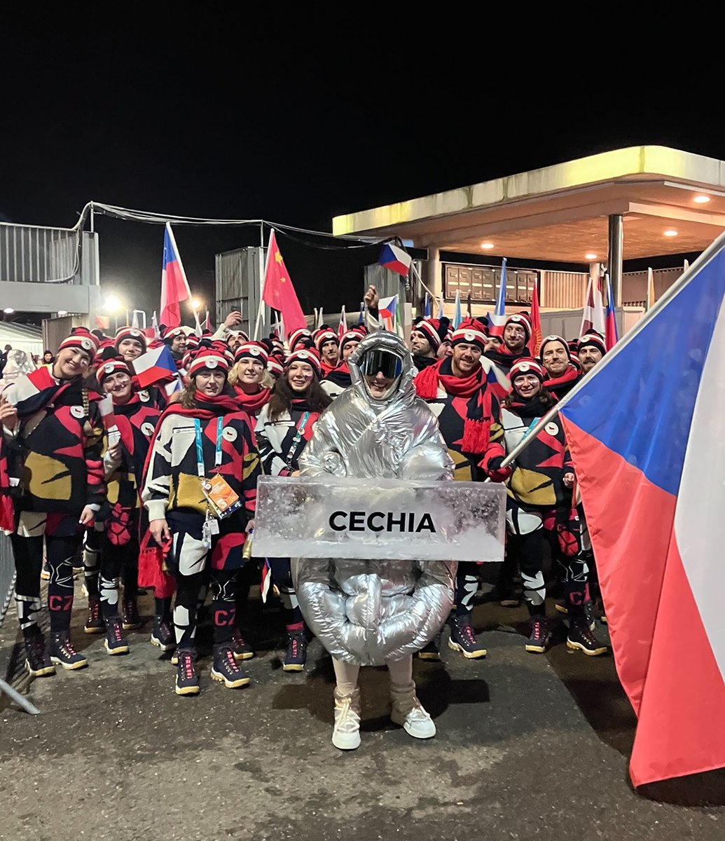 Slavnostní zahájení máme úspěšně za sebou. 🇨🇿 
#MilanoCortino2026