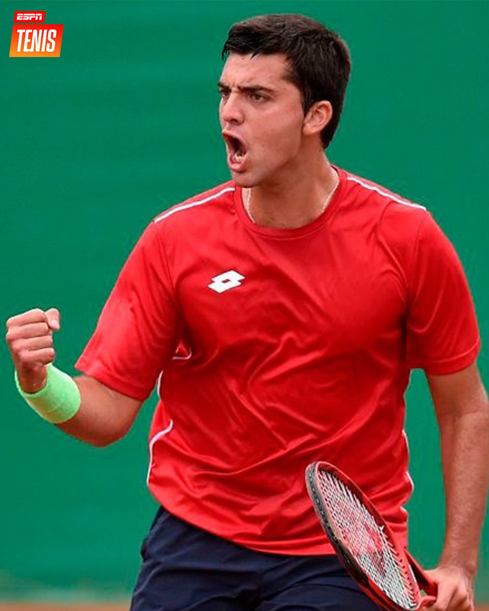 ESPNtenis's tweet photo. CHILE AL FRENTE. 💪

Victoria clave de 🇨🇱 Barrios Vera por 7-5 y 7-6 (7) sobre 🇷🇸 Lajovic para sumar el primer punto de las Qualifiers de la #CopaDavis ante Serbia.

🔜 Tabilo 🆚 Milic

🇨🇱 1️⃣-0️⃣ 🇷🇸 https://t.co/MKmyYl67ZZ