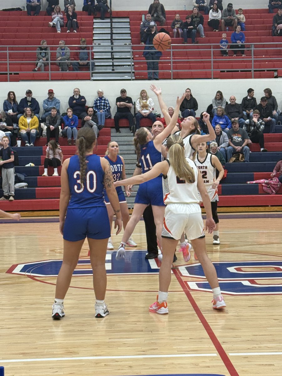 Sectional 41 tip-off with South Putnam playing North Putnam