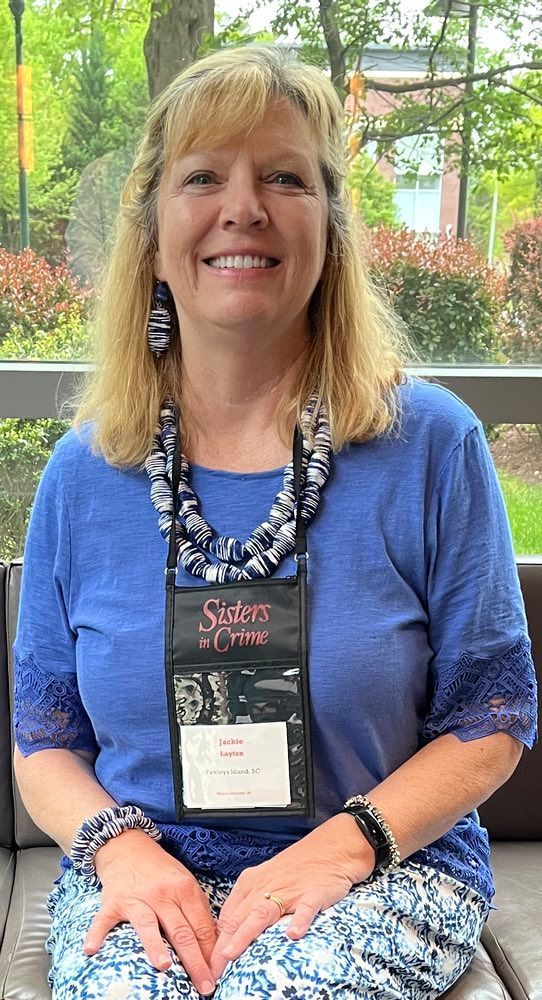 A reminder, our featured author this week is <a href="/Joyfuljel/">Jackie Layton Cozy Mystery Author</a>. Read our interview with her here: cozymystery.com/blog/jackie-la…