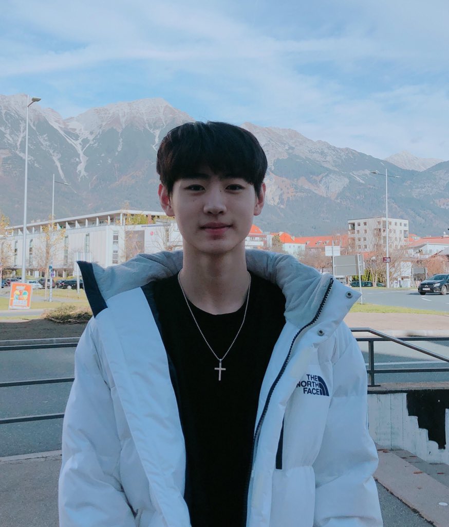 jnklcshn's tweet image. figure skater                    KSOC ambassador &amp;amp;                                                     
park sunghoon                     torchbearer 
                                                  park sunghoon