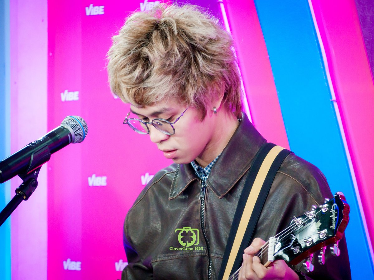 I love @heyjunemusic