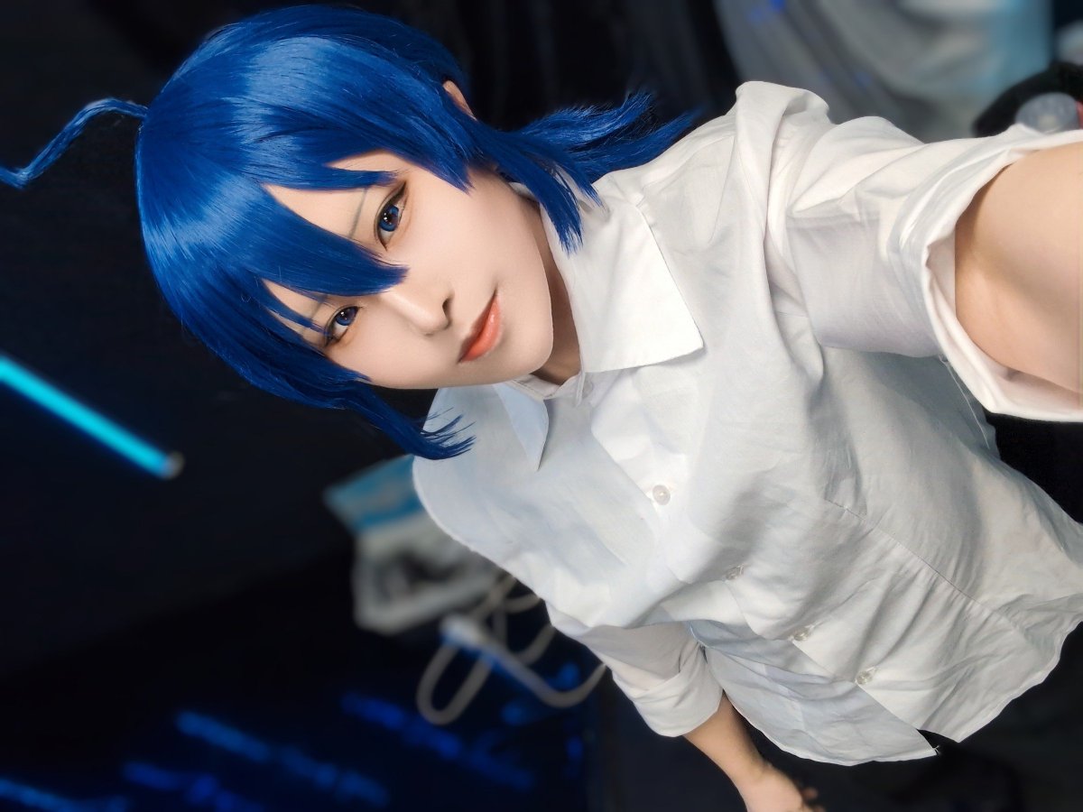 悪周期クララと悪周期イルマのメイクもテーピングもフルチェンジして
1日2着久しぶりにがんばった😇✌
(もちろん加工も増々)