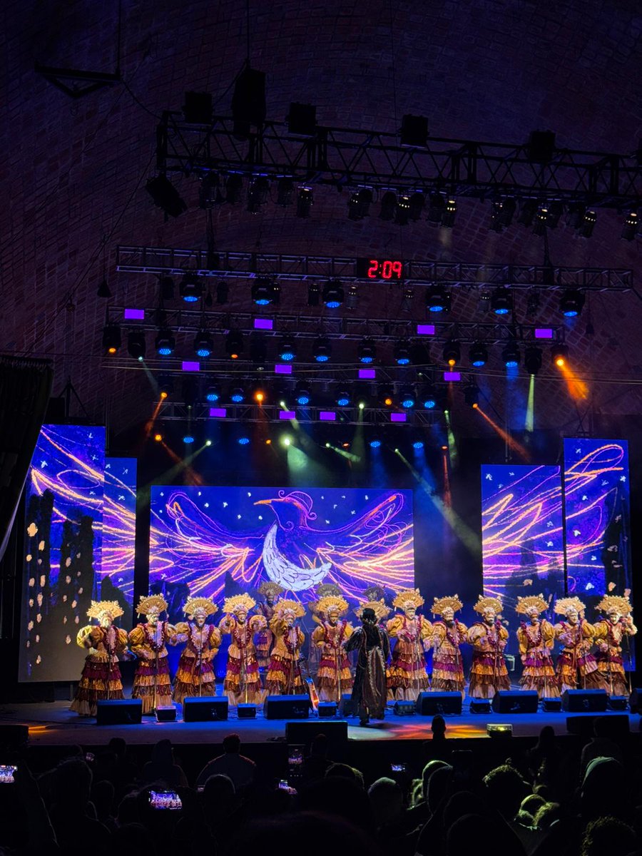 hiddlestb's tweet image. user hiddlestb off tw