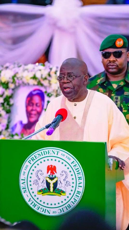 whose 'Registrar is he?' Police or DSS ? 
it's high time you people stop to cajole and go away with waenin, tell us whose registrar is he, POLICE OR DSS!!  We want to know who to hold responsible when the time comes! qbi na the two 'Registrar' ?