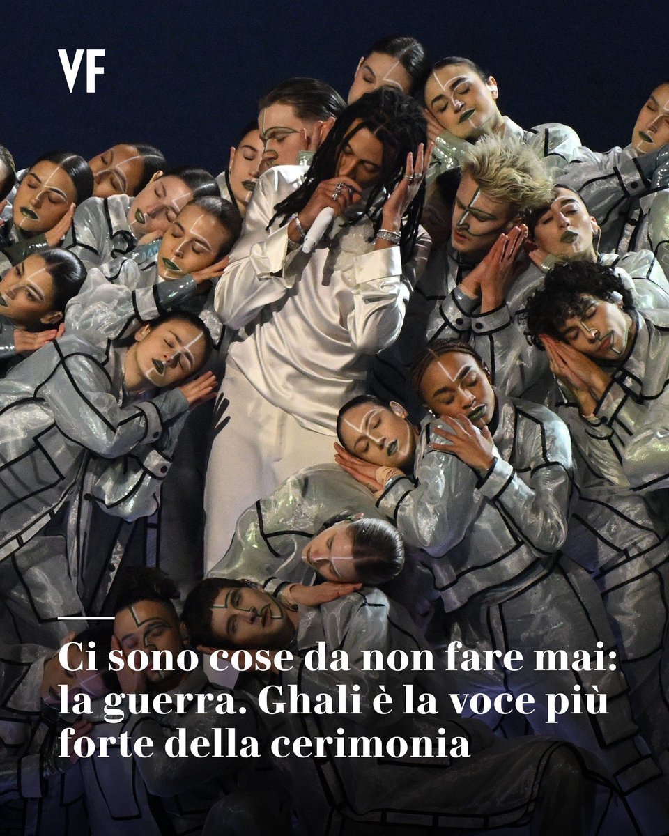 ILpanico's tweet image. Uno dei momenti che la #Rai ha scelto di non inquadrare durante l’esibizione di #Ghali #OlimpiadiInvernali2026