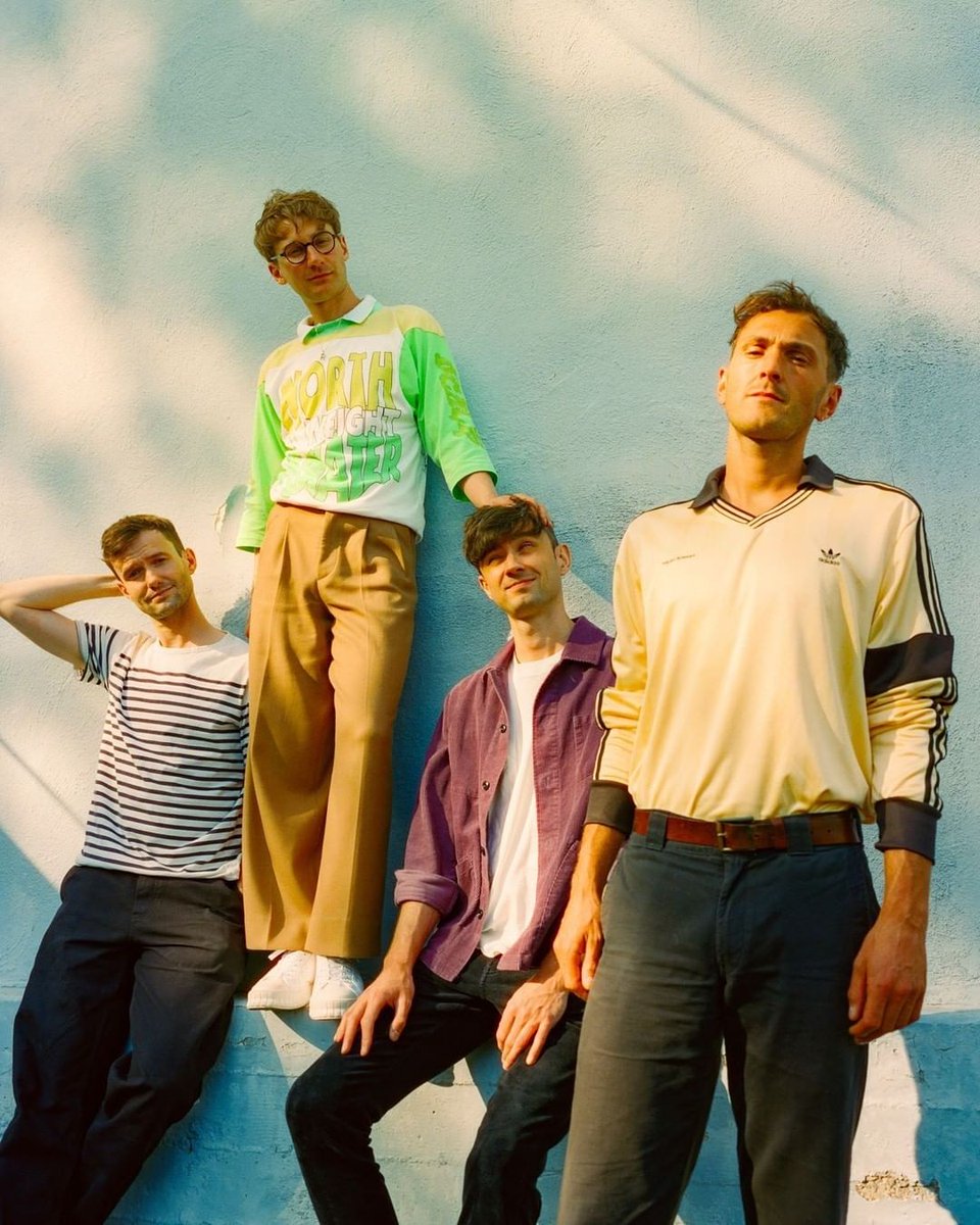 GAEveryHour's tweet image. 