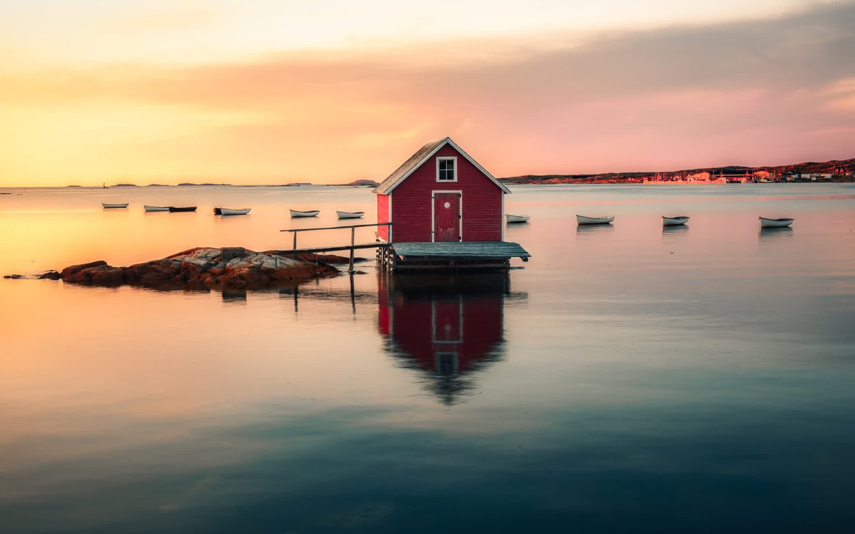 gord_follett's tweet photo. Sunset at looking toward a lone fishing stage at Joe Batt's Arm Newfoundland, Canada. https://t.co/TZH2LWe6K0