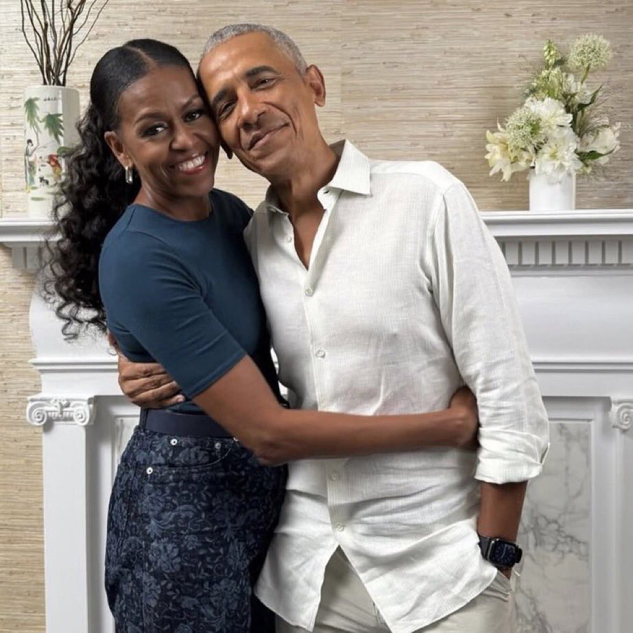 I couldn’t love this beautiful couple any more than I already do. I miss their class, intelligence, eloquence and love in the White House now more than ever. 💙