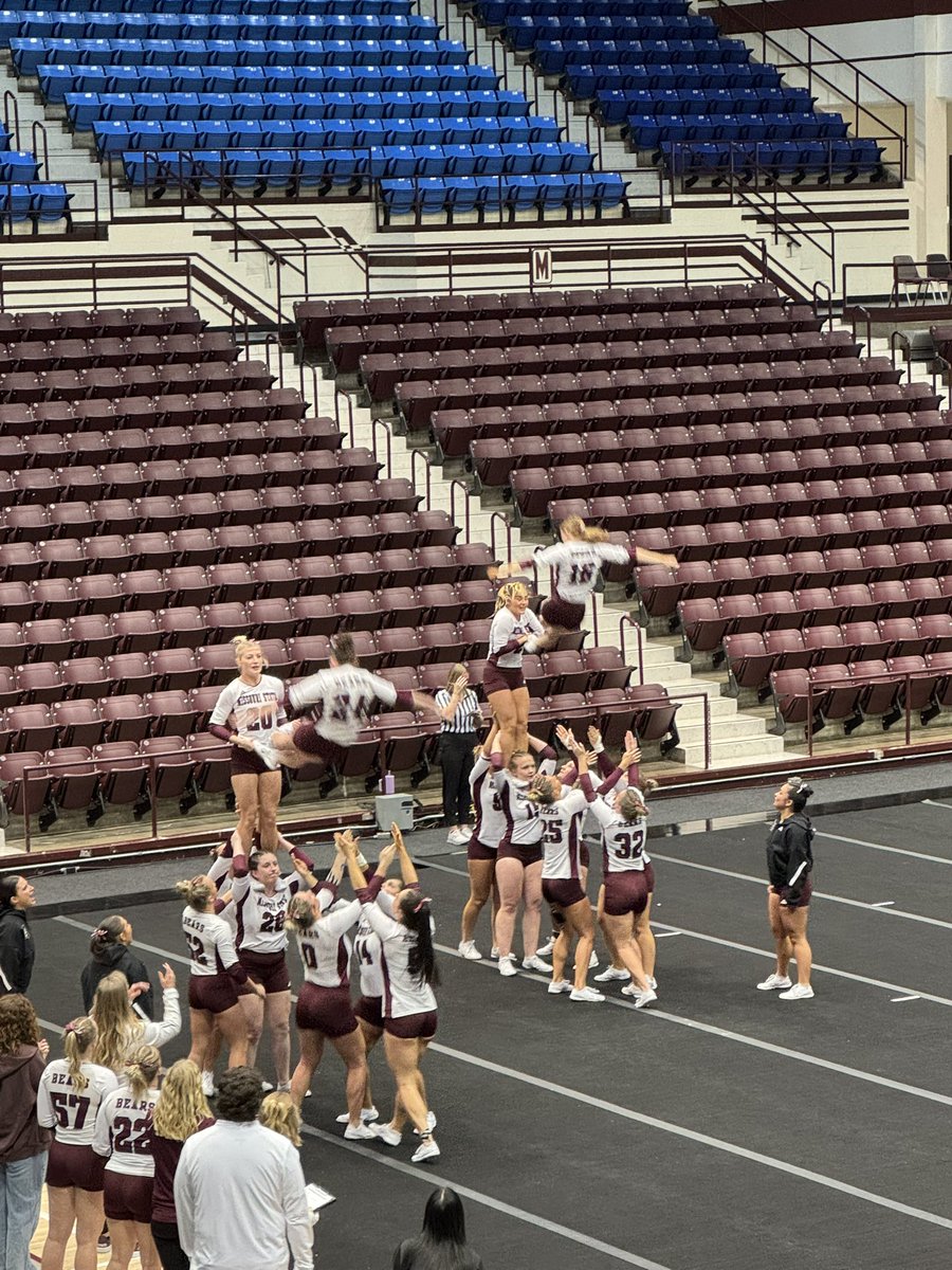 CoachSSnyder's tweet image. 1-0 at home! It’s a new era for the Bears!!@MoStateSTUNT girls showed up and showed out! #IttakesUSAll