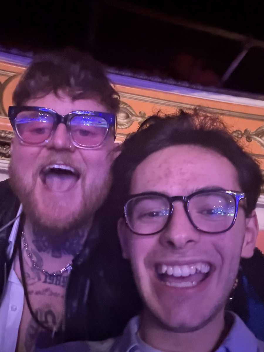 George |-/ - 5SOS x2 - ISO Olivia Dean Manchester tweet media