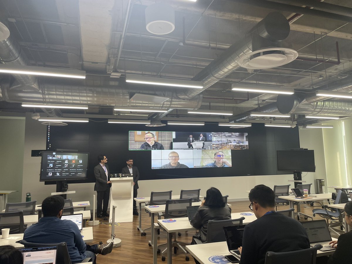 Escuela de Gobierno tweet media