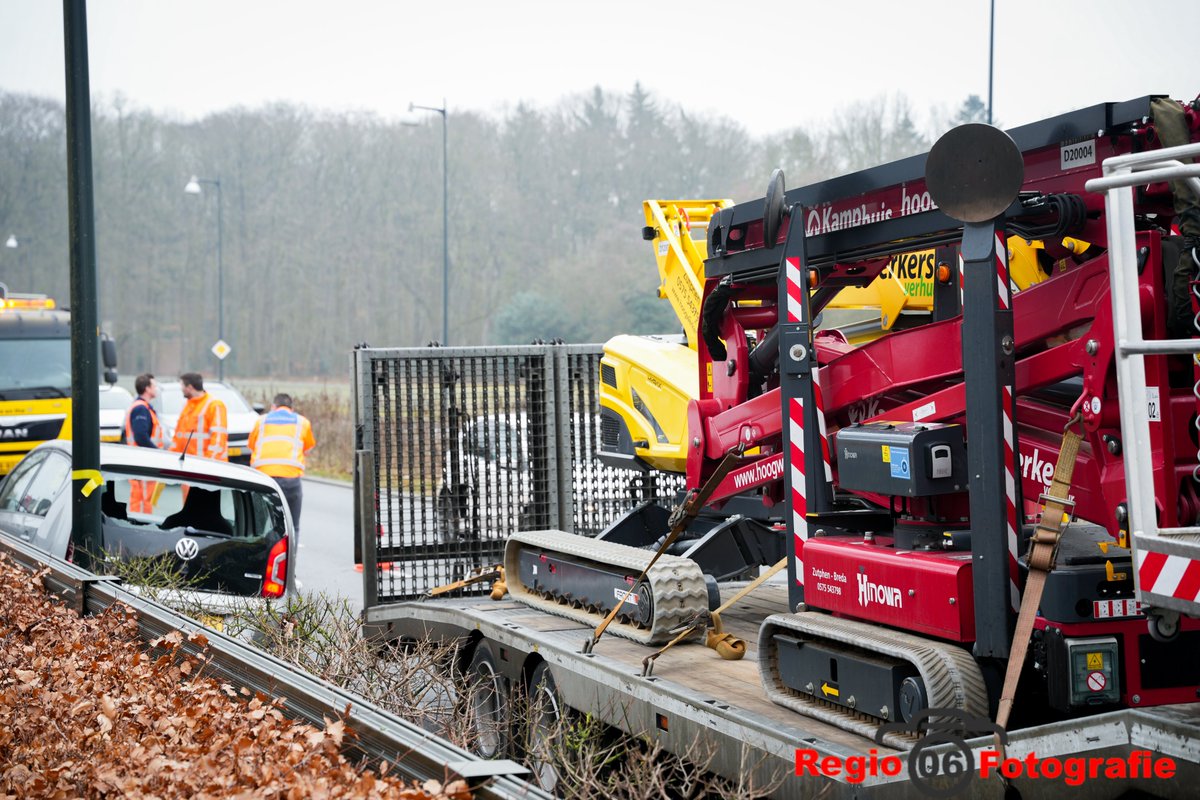 Automobilist belandt in heg na aanrijding
