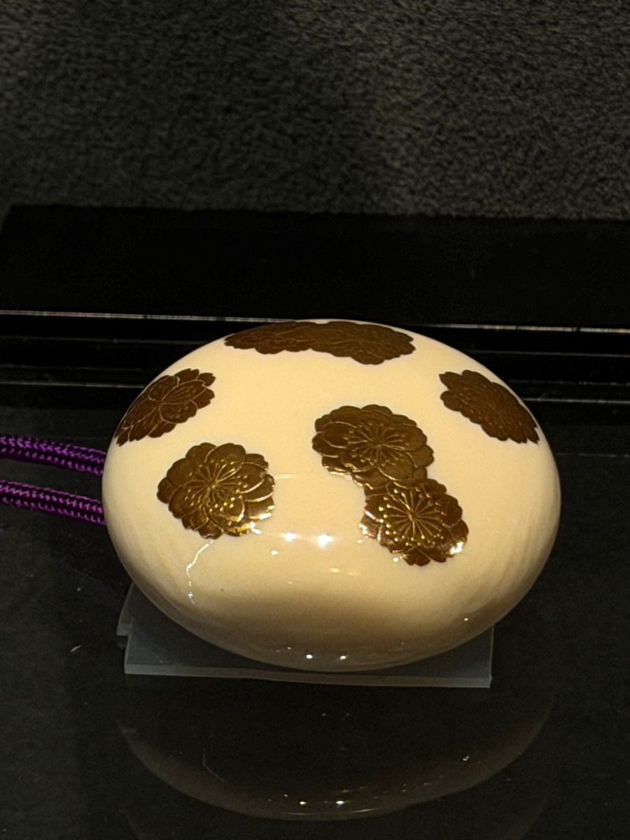 根付を世界に広めよう♪】 安藤五十治さんの作品 根付【桜花】 サクラ