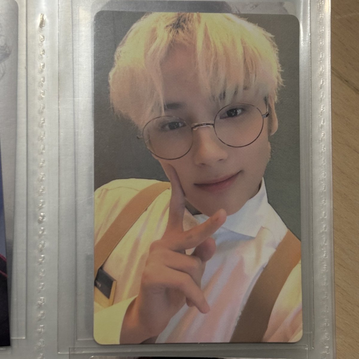 まるじ tweet media