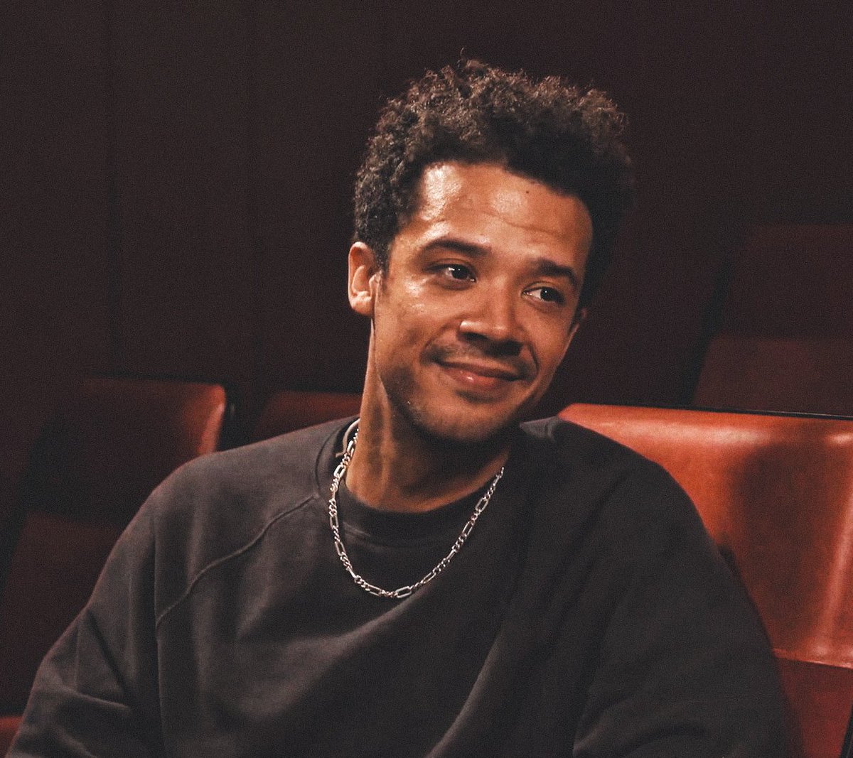 mapofthedreams's tweet image. his sweet and kind face 🥹 he literally has the gentlest eyes :((((