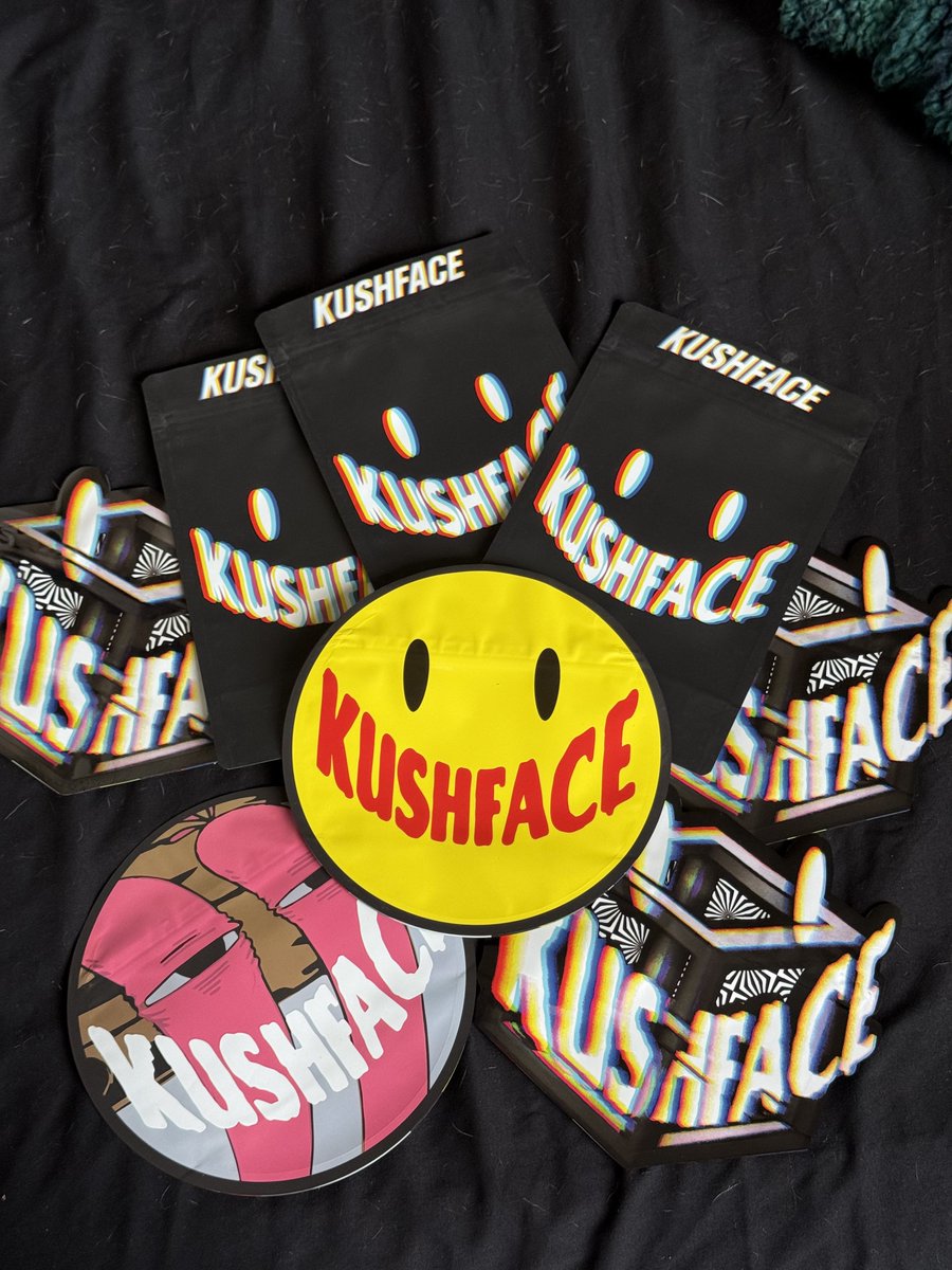 The Vault Network Cannabis 📦 tweet media