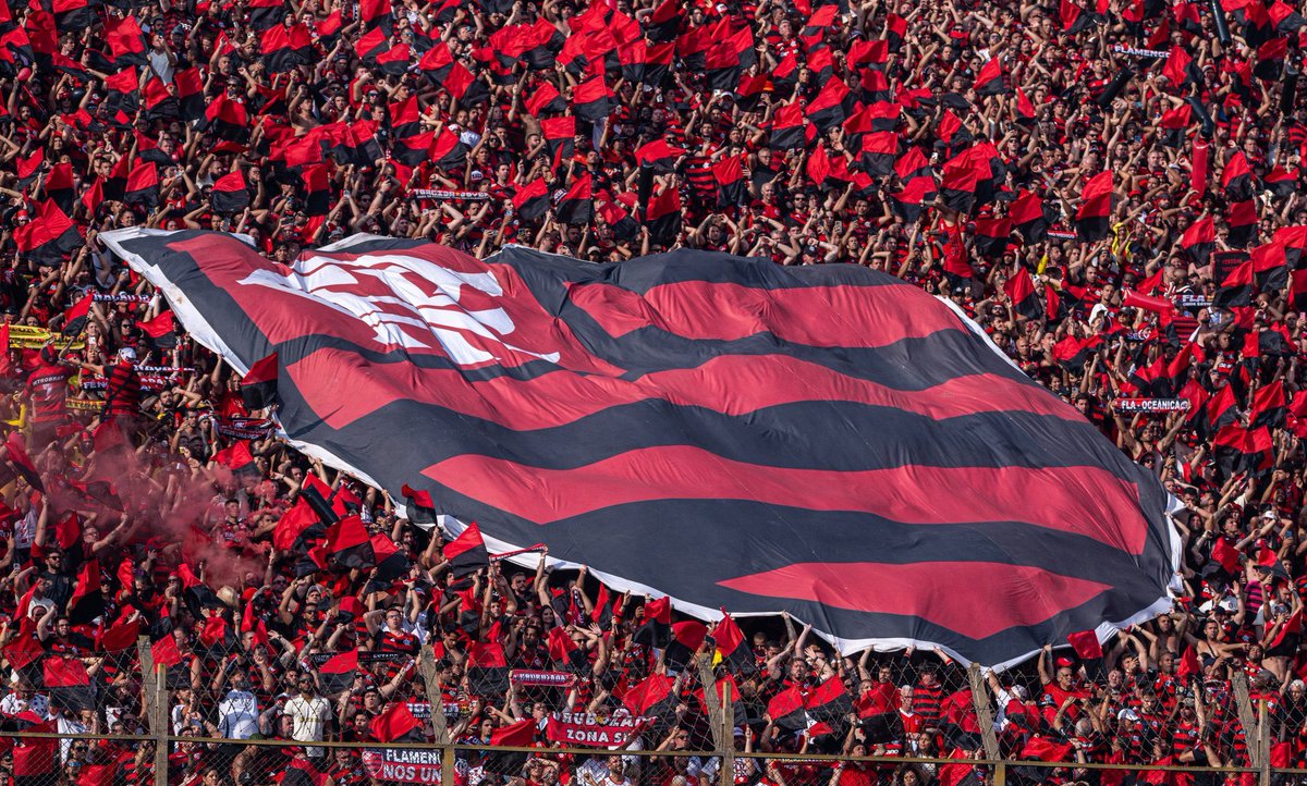 “Nada do Flamengo, tudo pelo Flamengo”. ❤️🖤