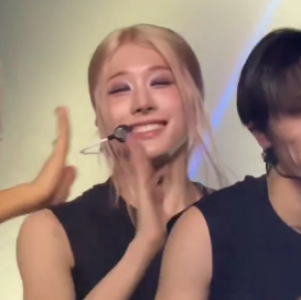 pretty girl I love you so much I have no words