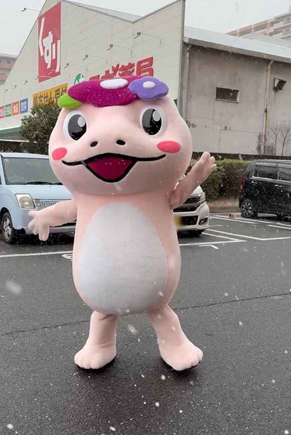 みんなおはよ～！

また寒くなったね～🥶
明日は雪マークがついてるね❄
お出かけの時は暖かくしてね～！

今日も一日頑張ろうね❣

#りょっち