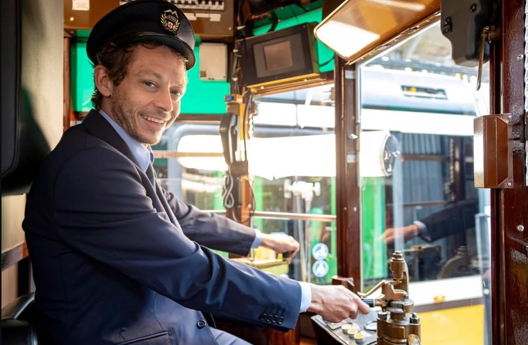 Daily Rossi tweet media