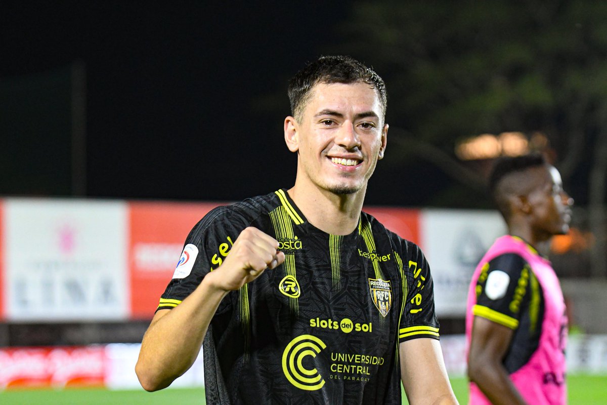 recoleta_club's tweet photo. 𝐕𝐀𝐌𝐎𝐒 𝐑𝐄𝐂𝐎 𝐐𝐔𝐄𝐑𝐈𝐃𝐎! 💛🖤 https://t.co/LeQB0ISg6H
