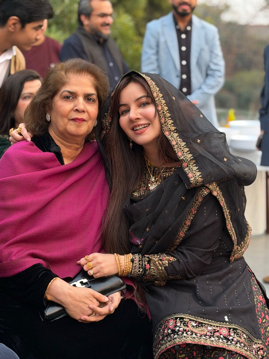 Rabi Pirzada tweet media