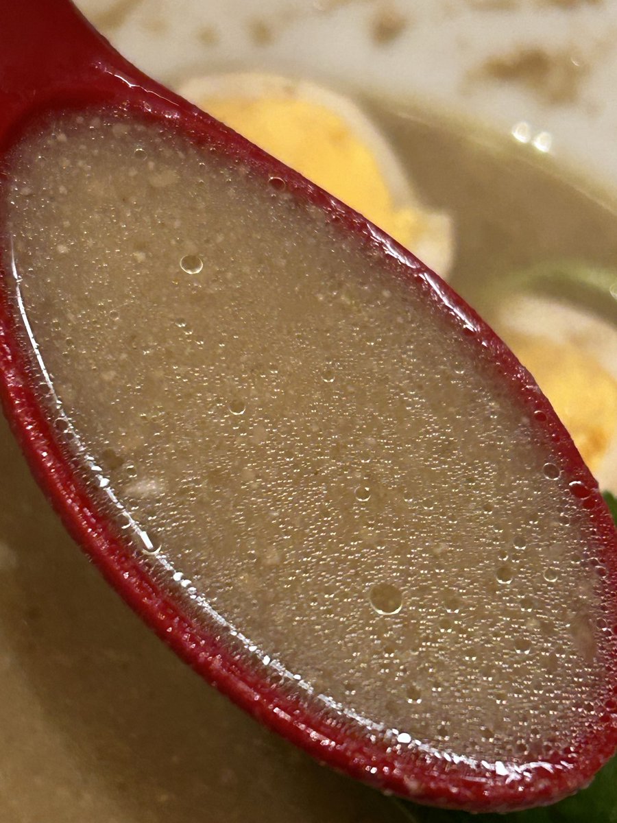 H.C.F名物❣️スープ割り😋
《節》スープ割り⚔️
別皿にて注文🙇‍♂️
ありがとうございます😊
優しいフワッと👌節の香り👍
程良い甘味とコク😉
蛤マルスーに💕相性抜群✨
美味しい⤴️マリアージュ🎶
完飲しちゃった🤣

マルスー難民には❣️
ありがたい1杯🍜
大満足な蛤マルスーでした🍥