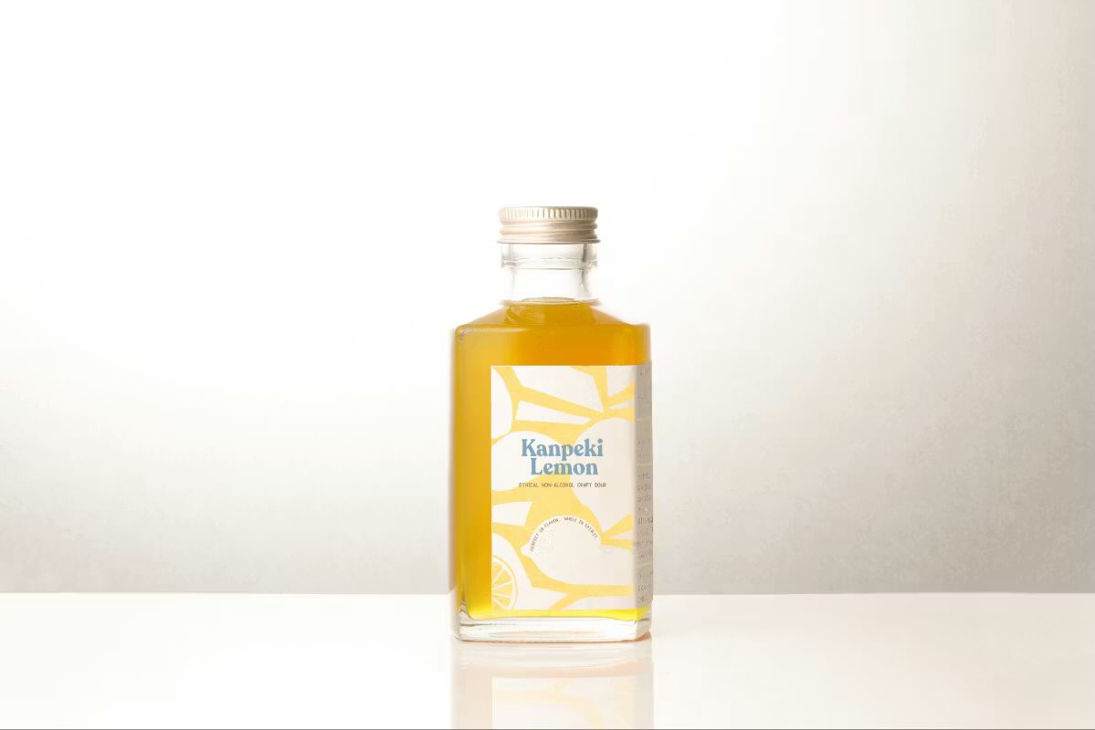 Nontitle5大卒チームの3人が開発したレモンサワー「完璧檸檬」支援させ