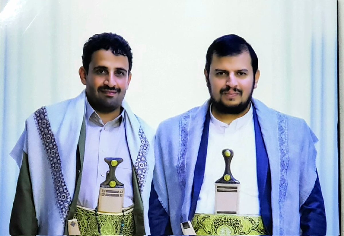 Abd27712's tweet photo. في لحظة إدراك وسعي إلى وصول
وفي حفل تخرج دفعة الشهيد المجاهد الفريق الركن محمد عبدالكريم الغماري
تنشر هذه الصورة لأول مرة https://t.co/sKyZuD35zf