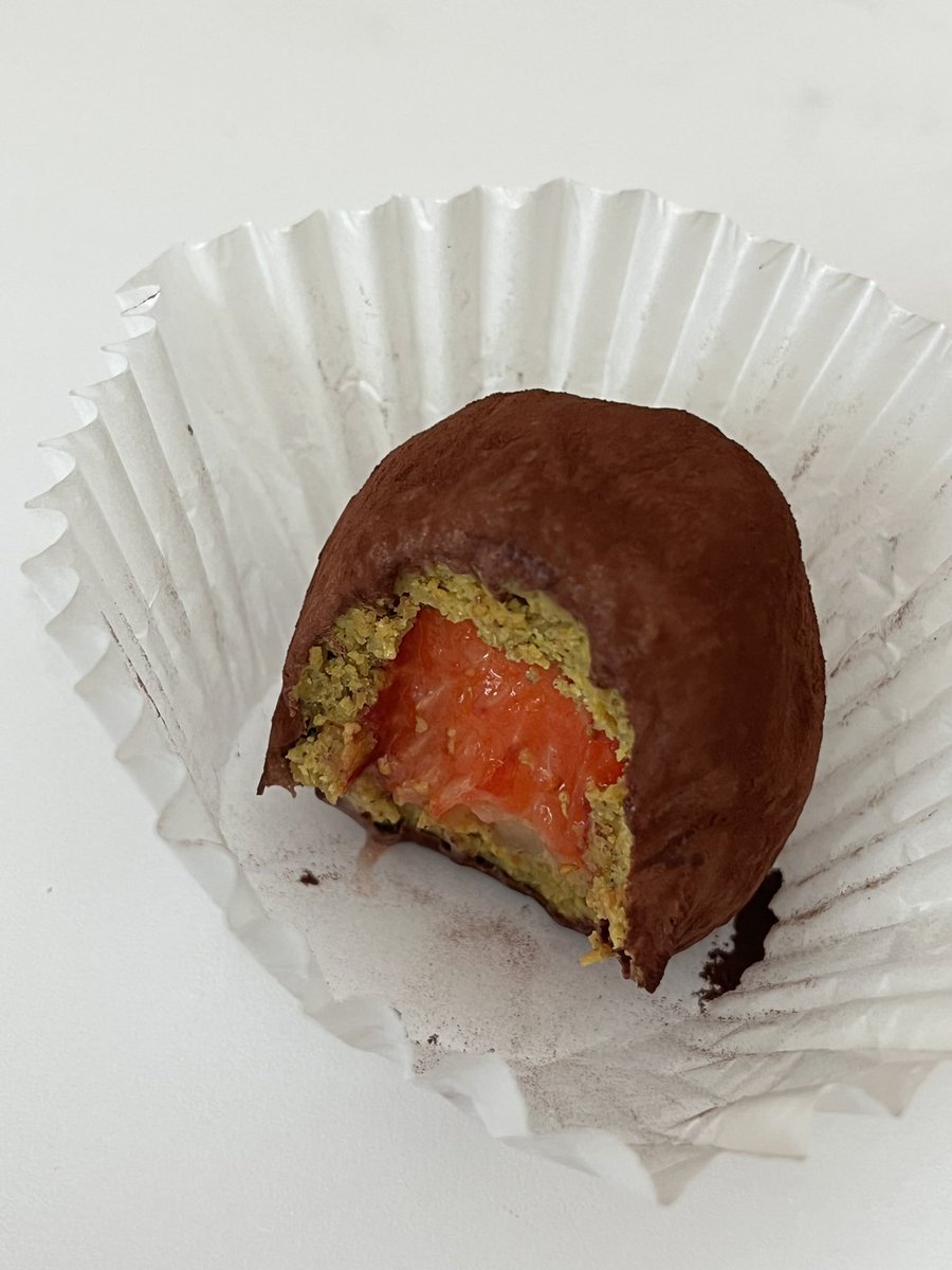 wookonge's tweet image. 시험 본 나를 위한 선물
딸기두쫀쿠

이건 합법이잔하