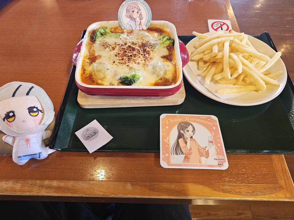 aobacocoa's tweet photo. #学マス極楽湯
一番くじ後に極楽湯に行ってきました🎵
ちょっと広のネバネバスタミナ丼厳しかったんでリーリヤのミートボールドリア食べたんですけど、めっちゃ美味しかったです✨ https://t.co/WU5cfgXzOH