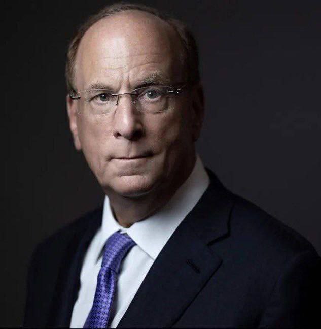 AshCrypto's tweet image. BREAKING:

🇺🇸 BlackRock has bought $230,270,000 worth of Bitcoin.