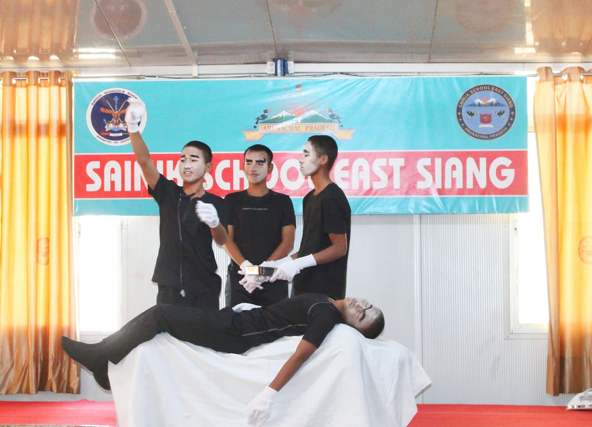 SSEastsiang's tweet photo. Cadets of SSES presented a Mime on Pariksha Pe Charcha, focusing on the theme of mobile addiction and its impact on students’ concentration and exam preparation. The performance effectively conveyed the importance of discipline, balance, and mindful use of technology. https://t.co/hJeMISvhwh