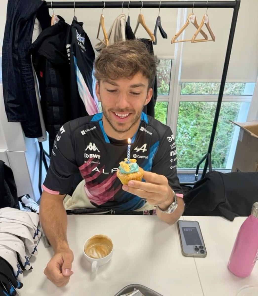 Anto tweet media