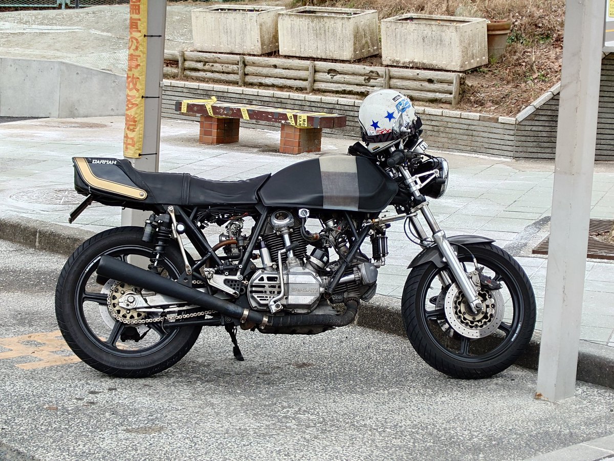 1979 (@Caferacer1979) / Posts / X