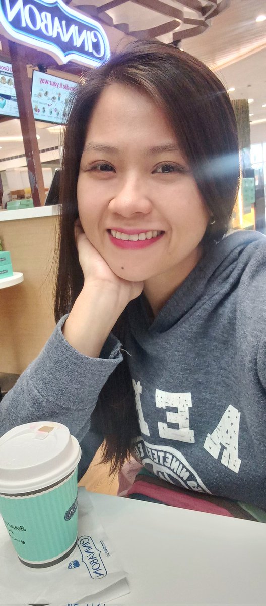 iamHANAPI's tweet photo. Not travelling. Not rushing. No autopsy. No court duty. One of those rare days where the only plan is coffee and stillness. 😌 https://t.co/U46YrgOiOT