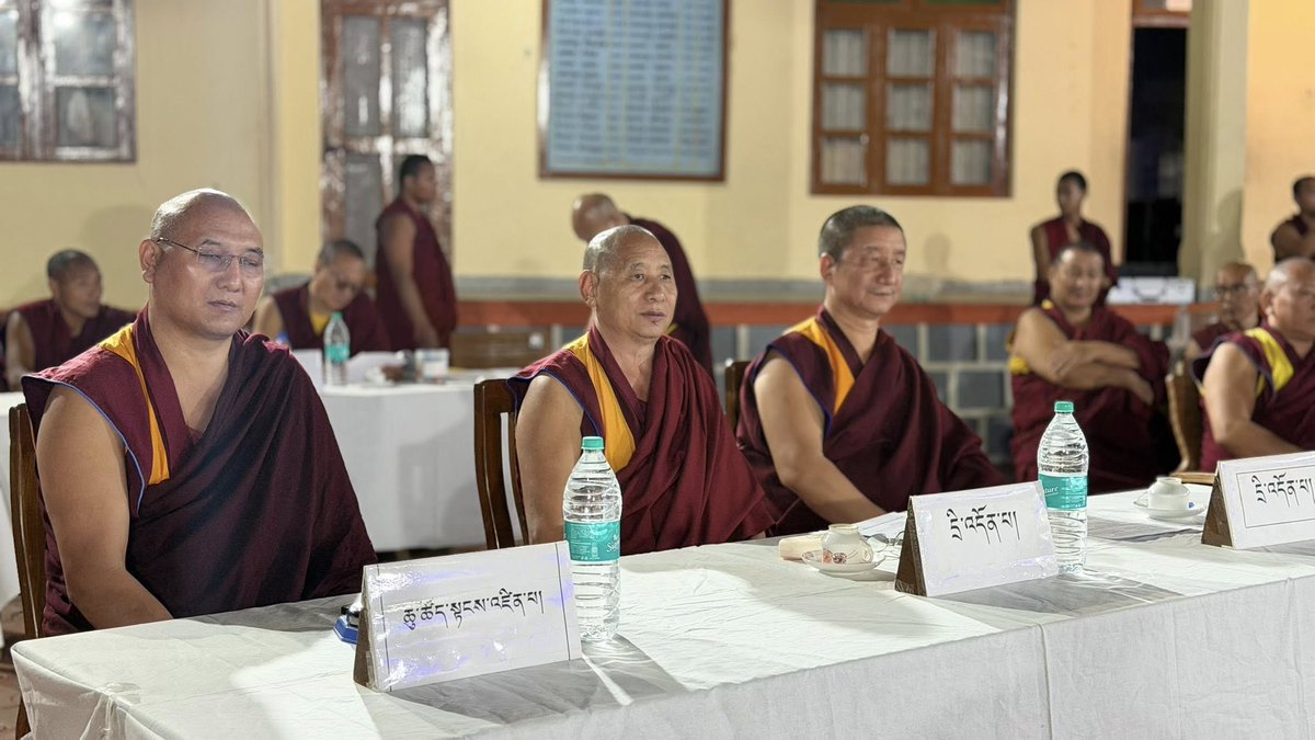 DREPUNG GOMANG SCHOOL tweet media