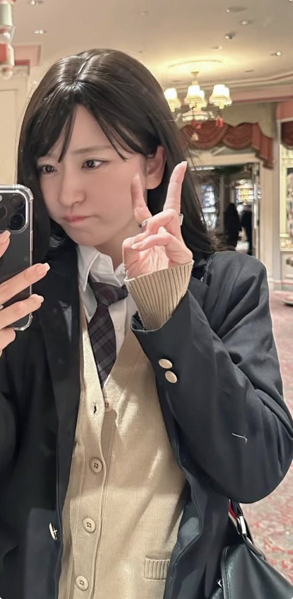 puniri_08's tweet photo. 一旦クエスチョンなんだけど
Q本当に31歳？
可愛すぎてるよ😌💘
 #にこ  #平成フラミンゴにこ @___nicoichi___ https://t.co/izoDR97PdE