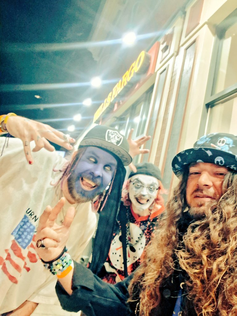 𝒇𝒂𝒚𝒈𝒐 𝒆𝒏𝒋𝒐𝒚𝒆𝒓 tweet media