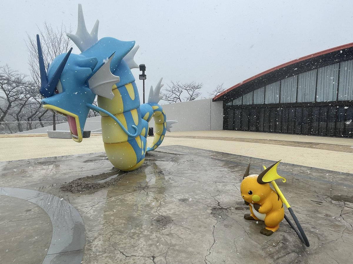 バンギガブ側が砂嵐で有利に進めるはずだったのがあられによって計画崩壊したバトルの図かな
#ポケパークカントー