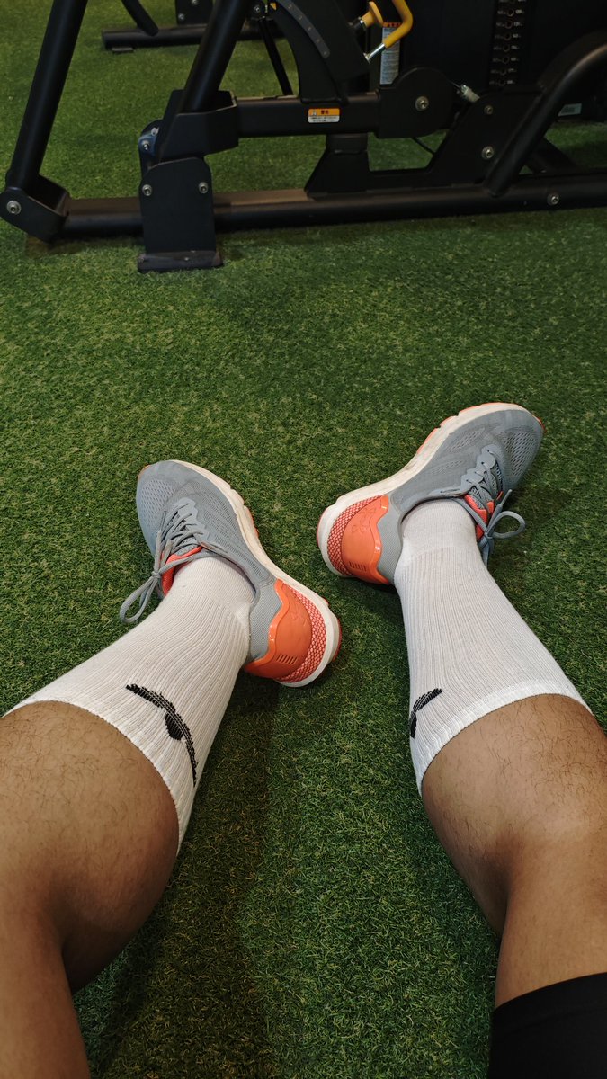 mistaaimanvevo's tweet photo. Baraiiiii!! New personal best for seated leg press: 143 kg #AchievementUnlocked #WeekendThings #LegDay https://t.co/2TyPHgdXlv