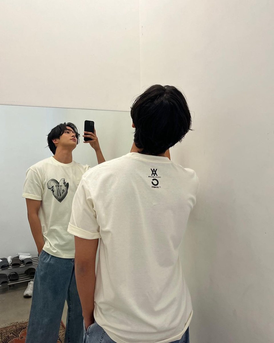 itsyou_rowoon's tweet image. 인스타                                      고독방