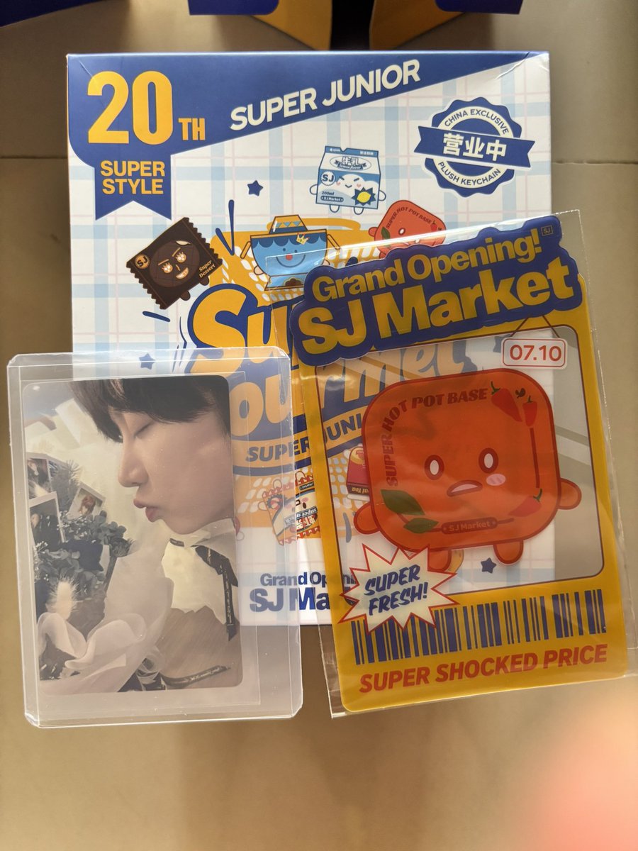 [WTS] SJ Market Plushie Doll 

Available :
- HEECHUL
- Leeteuk
- RYEOWOOK

yang minat bs chat ya