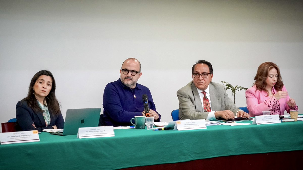 rvillanueval's tweet photo. Hoy tuve el honor de asistir al “Premio Nacional de Ciencias José Mario Molina Pasquel y Henríquez”, edición 2026, en el marco de la Primera Sesión Ordinaria del H. Consejo de Premiación.

Instalamos formalmente el H. Consejo de Premiación para la edición 2026 y revisamos el informe del proceso correspondiente a la edición 2025, así como la aprobación de sus resultados. Más allá de los puntos en el orden del día, fue un espacio para reconocer a quienes, desde la ciencia, están transformando a México. 🧬

Hablar del legado del Dr. José Mario Molina es recordar que el conocimiento tiene impacto cuando se pone al servicio de la humanidad. Ese espíritu es el que guía este premio. 

Creo firmemente que apostar por la ciencia no es una opción, es una responsabilidad. Y cada paso que damos para fortalecer estos procesos es también una manera de decirle a nuestras y nuestros científicos: su trabajo importa e inspira al país entero. 👏🏼🇲🇽