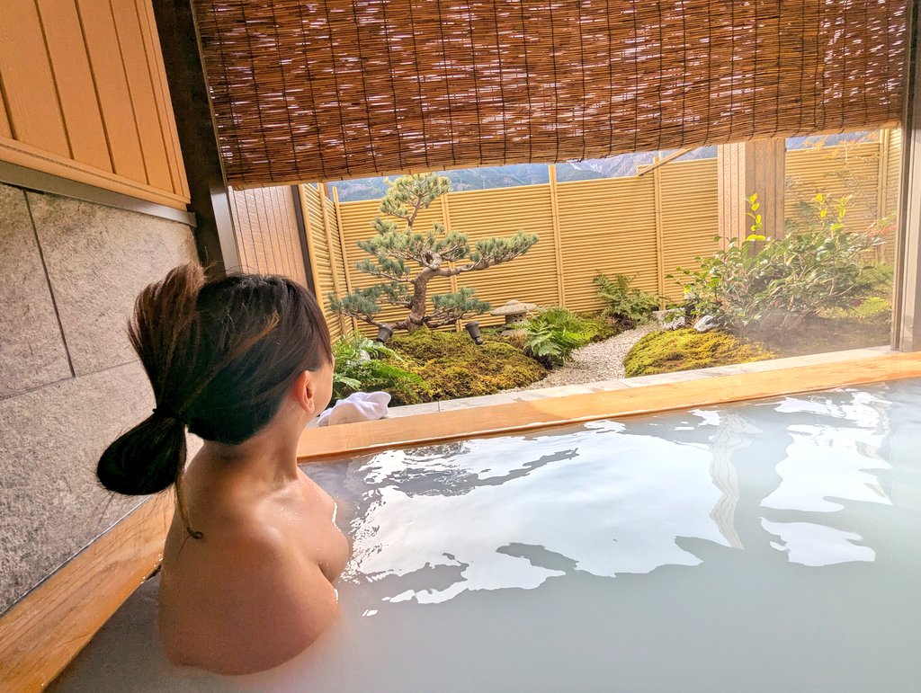 真壱狼（アシタカ） tweet media