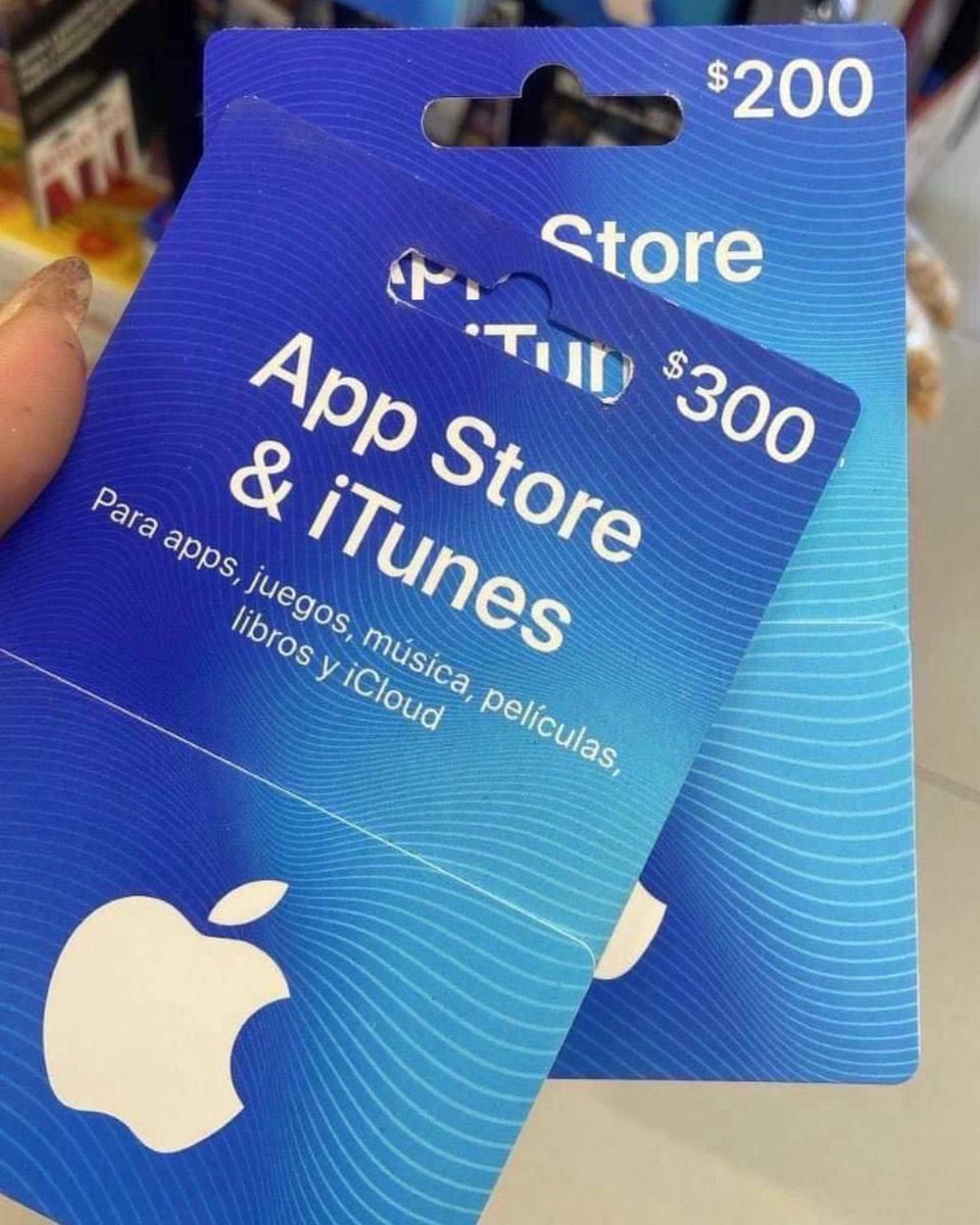 We’re giving away $300 iTunes Gift Card to one lucky follower 👆 
#Giveaway #iPhone17