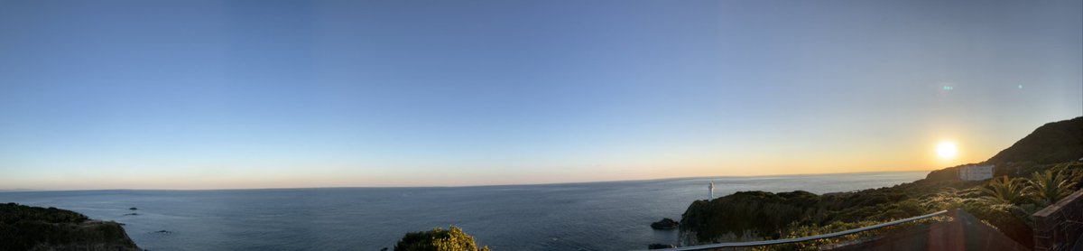 ocdaisuke's tweet photo. 一週間四国一周してました（´-`）.｡oO

残存天守閣の方は宇和島城を制覇してこれで福井の丸岡城を残すのみ！ https://t.co/dC3QLX7657